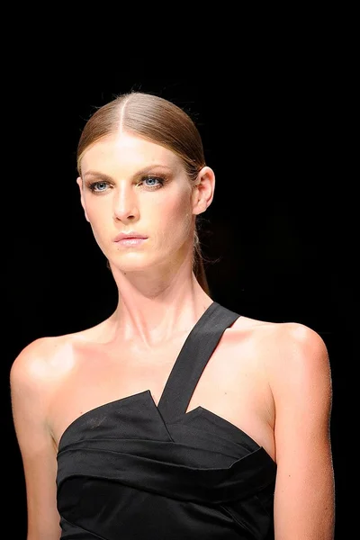 Look 22